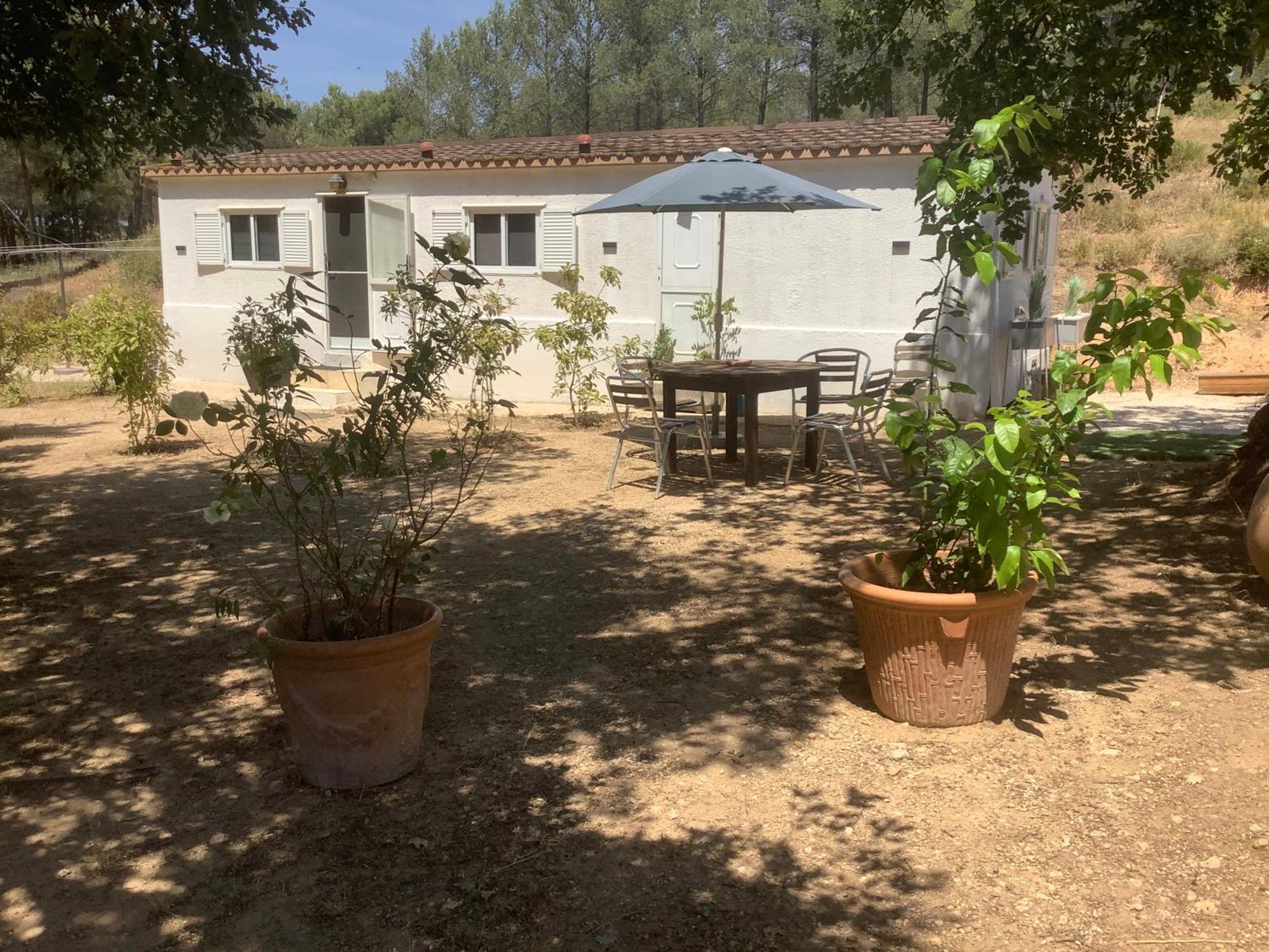 Bungalow Avec Piscine Privative Proche Aix En Provence La Barben Exterior photo